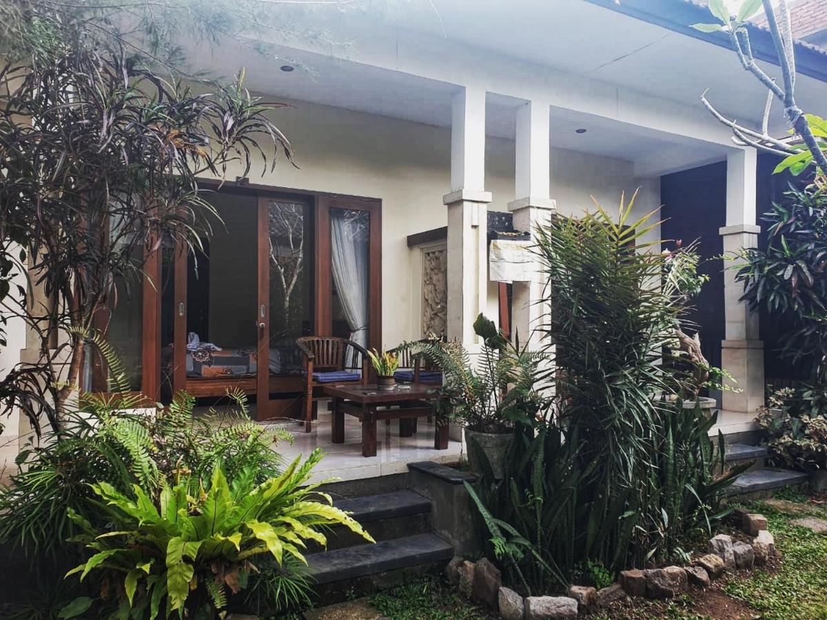 Nyoman Homestay Ubud ภายนอก รูปภาพ